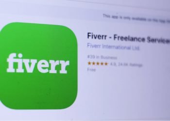 Fiverr down (not working)