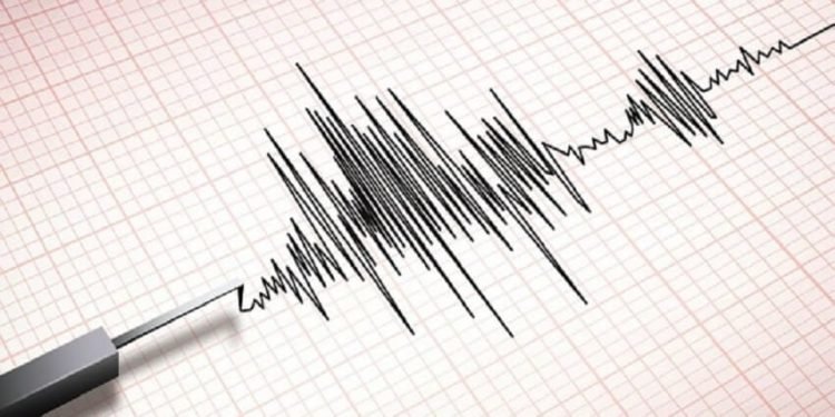 April 12 (5:45 PM): Earthquake felt in New Delhi