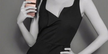 Samsung promotes Galaxy Z Flip, featuring actress Gulinazha