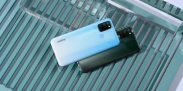 Realme UltraDart 125W fast charging technology teased by the company