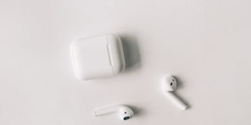 pair-airpods-to-peloton