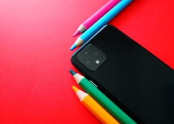 Google Pixel 5 design