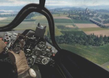 What does hdg mean in War Thunder?