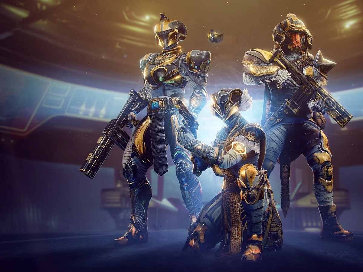 How to switch characters in Destiny 2?