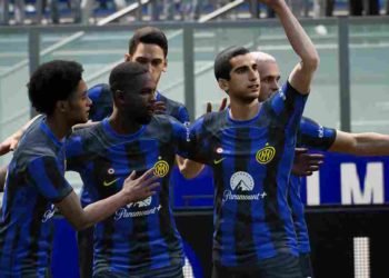 Efootball 2024 not full screen on PC, Xbox & PS5 How to fix it