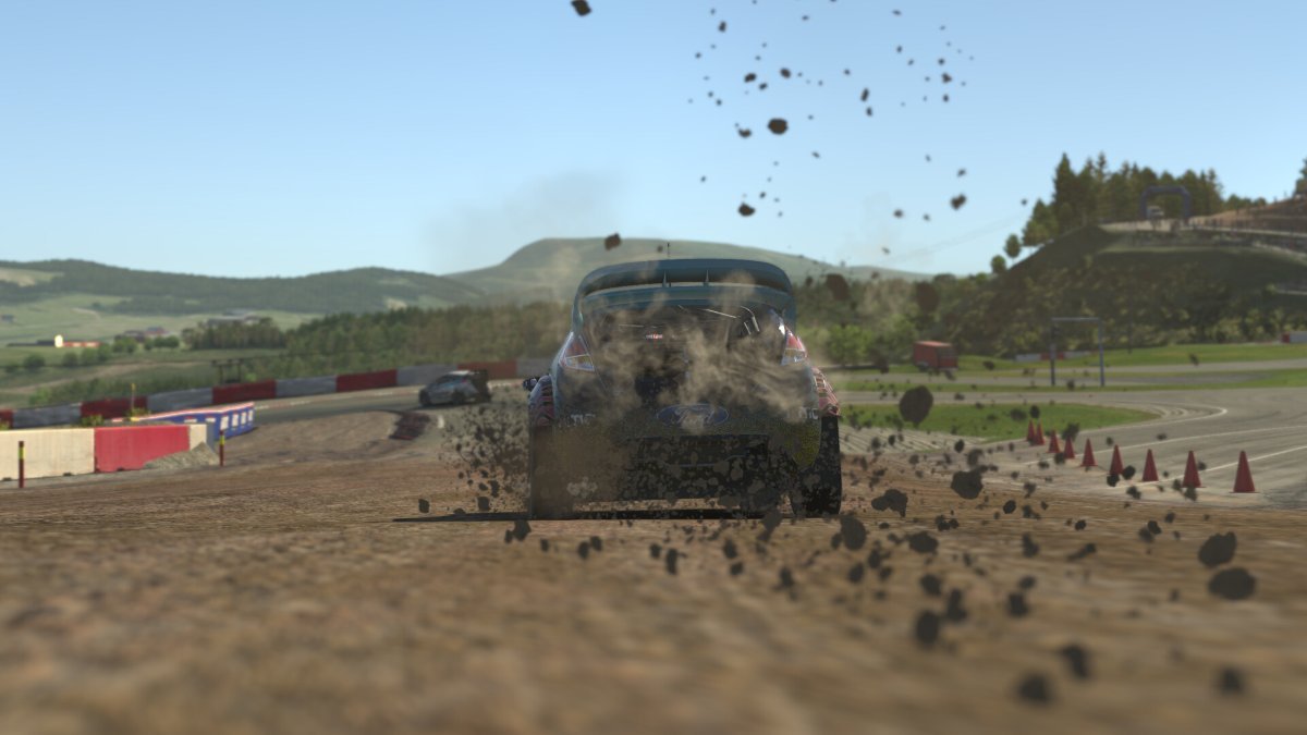 iRacing: How to demo drive?